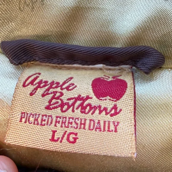 Y2K Rare Vintage Nelly’s Apple Bottoms Coat - Bling Gold Accents Down Size Large - Picture 15 of 16